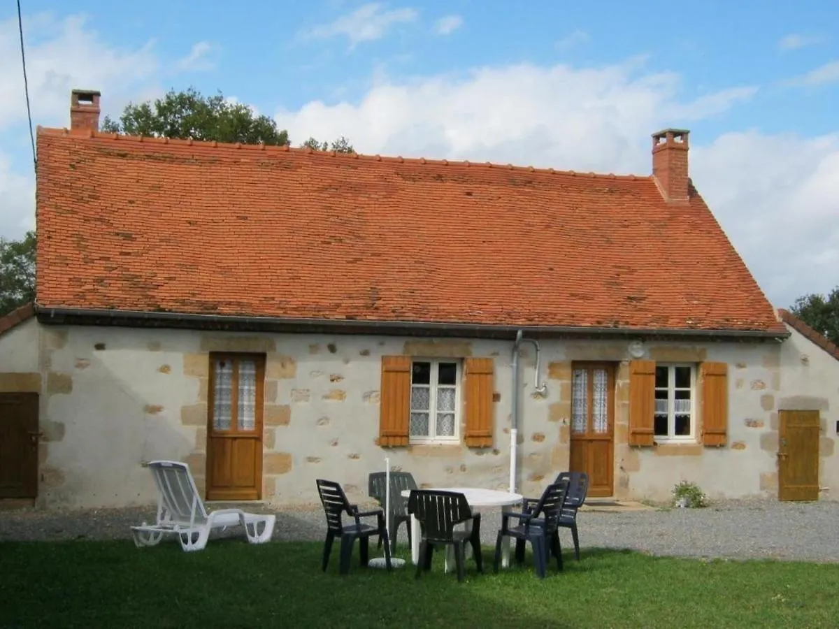 Charmante Fermette Au Vert Pres De La Foret De Troncais, 2 Chambres, Animaux Acceptes, Linge Inclus - Fr-1-489-311 Vieure 0*,